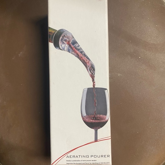 ⚡️Momentum Brands Aerating Pourer - Picture 6 of 9